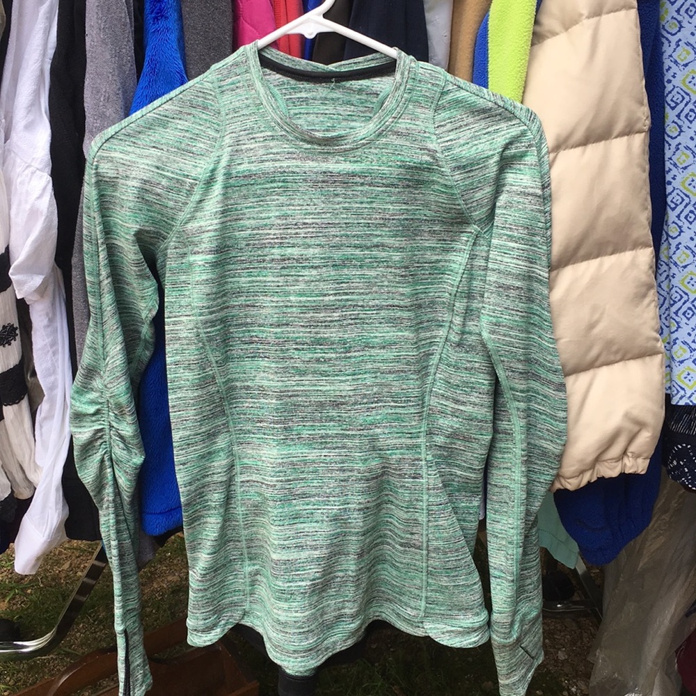 lululemon size 6